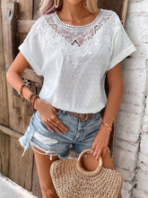 T-shirt ample à manches courtes en dentelle